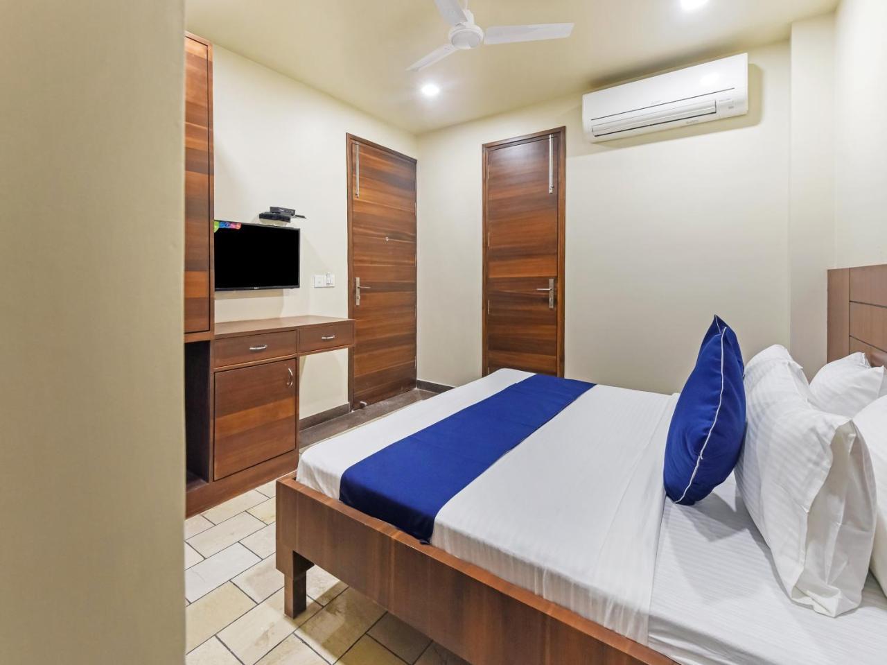 Fabexpress Marigold I Hotell New Delhi Eksteriør bilde