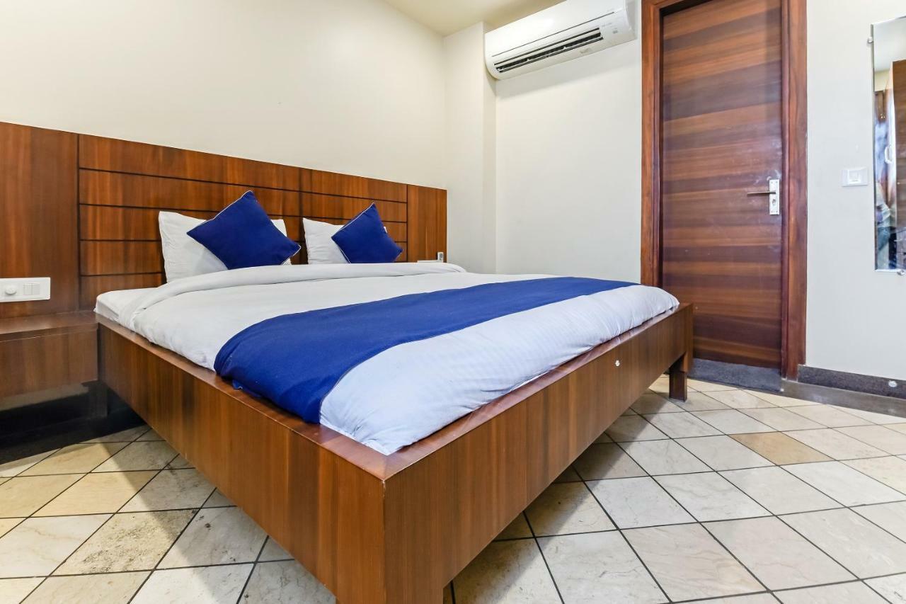 Fabexpress Marigold I Hotell New Delhi Eksteriør bilde
