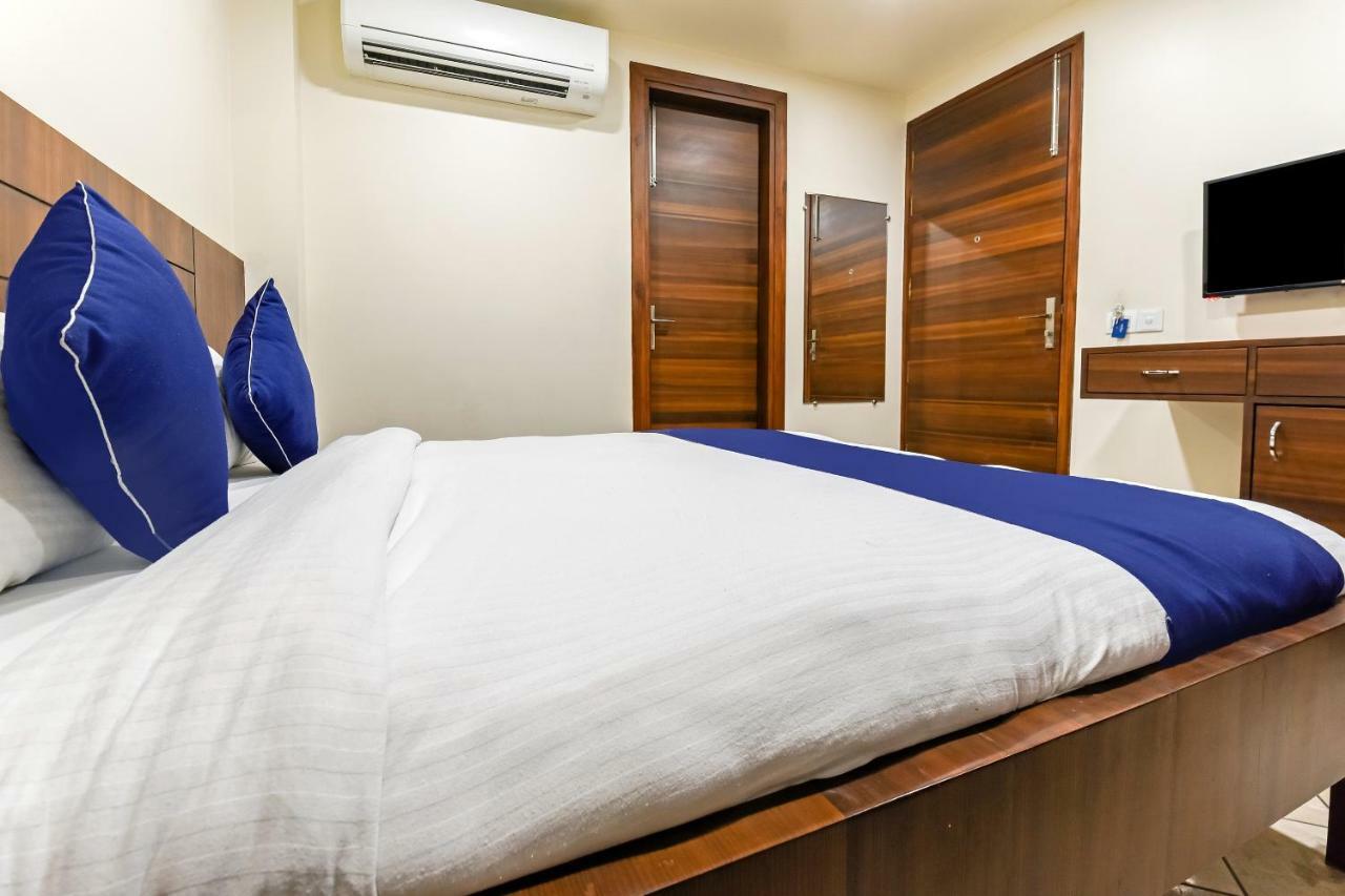 Fabexpress Marigold I Hotell New Delhi Eksteriør bilde